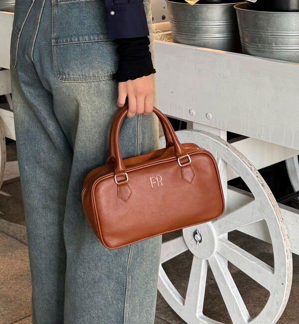 fredy emue「FR横長レザーボストンバッグ」|ショルダー・メッセンジャー|