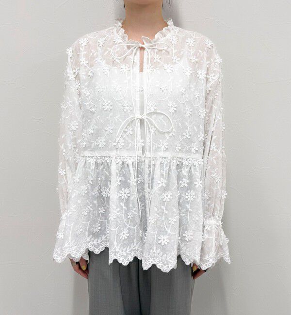 fredy emue「3D刺繍スカラップ前開きブラウス」|シャツ・ブラウス|