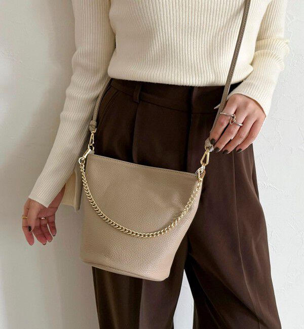 fredy emue「【AULENTTI/オーレンティ】シボレザーバケツチェーン&ショルダーバッグ」|ショルダー・メッセンジャー|