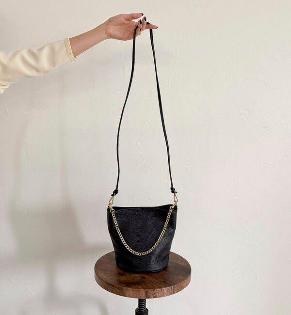 fredy emue「【AULENTTI/オーレンティ】シボレザーバケツチェーン&ショルダーバッグ」|ショルダー・メッセンジャー|