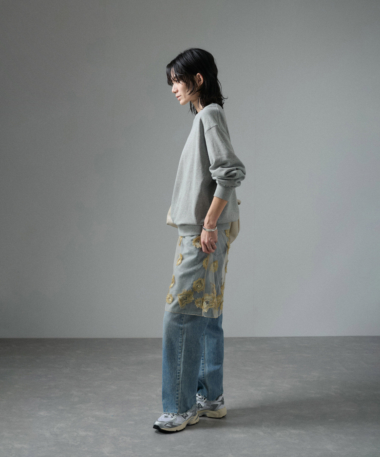 SALON adam et rope'「【前後2WAY】フラワーエンブロイダリーシアージャンパースカート」|ワンピース|