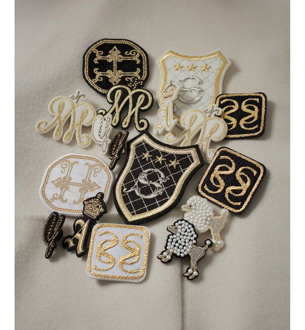 SALON adam et rope'「刺繍ワッペンブローチ＜ロゴ＞」|ブローチ・コサージュ|