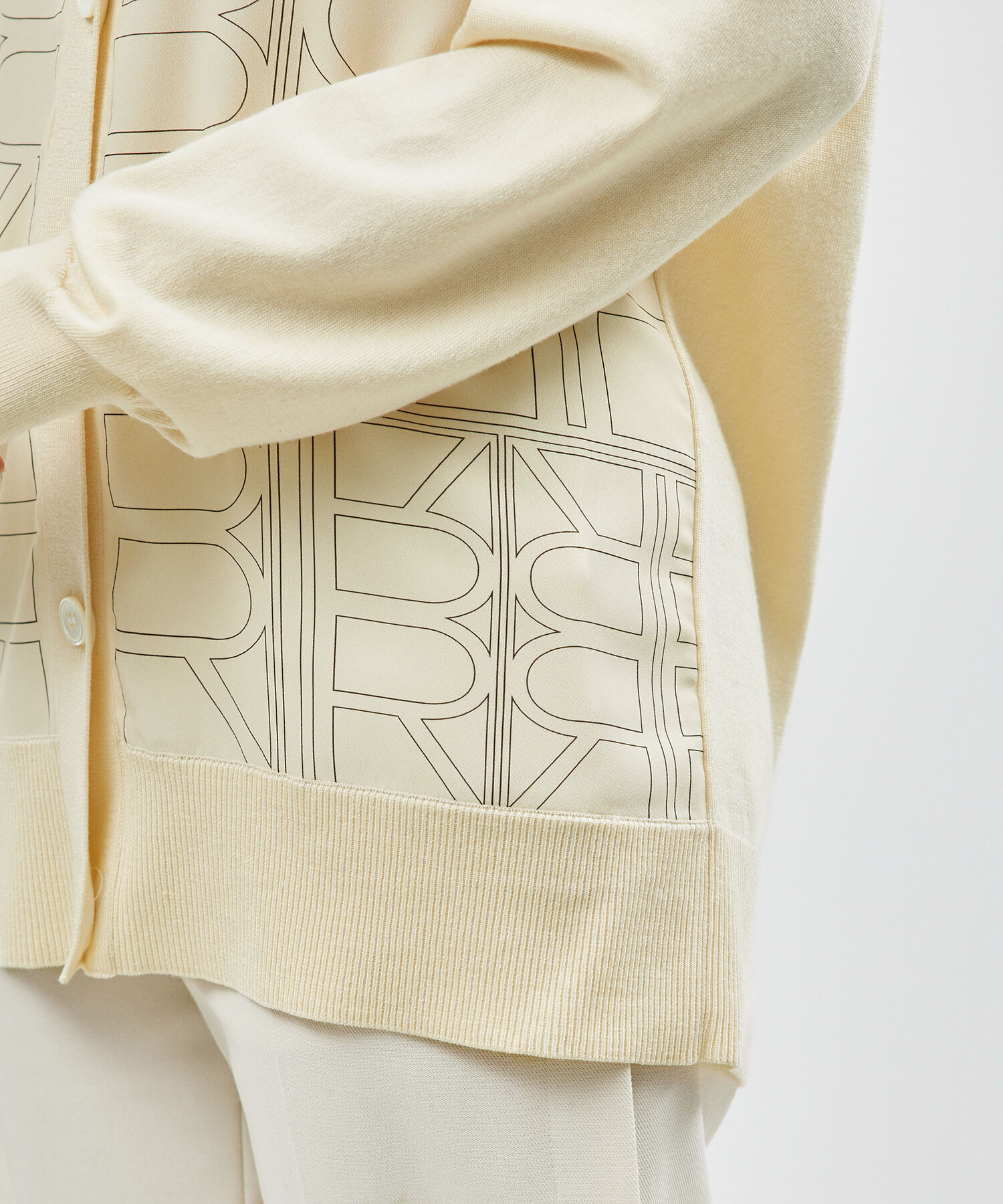 ROPE「【雑誌掲載】モノグラムプリントドッキングカーディガン【セットアップ対応】」|カーディガン|