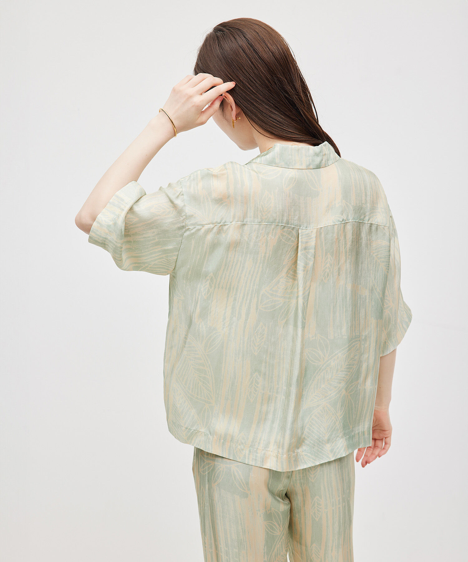 ROPE「【IPEKER】ニュアンスボタニカル開襟シャツ」|シャツ・ブラウス|