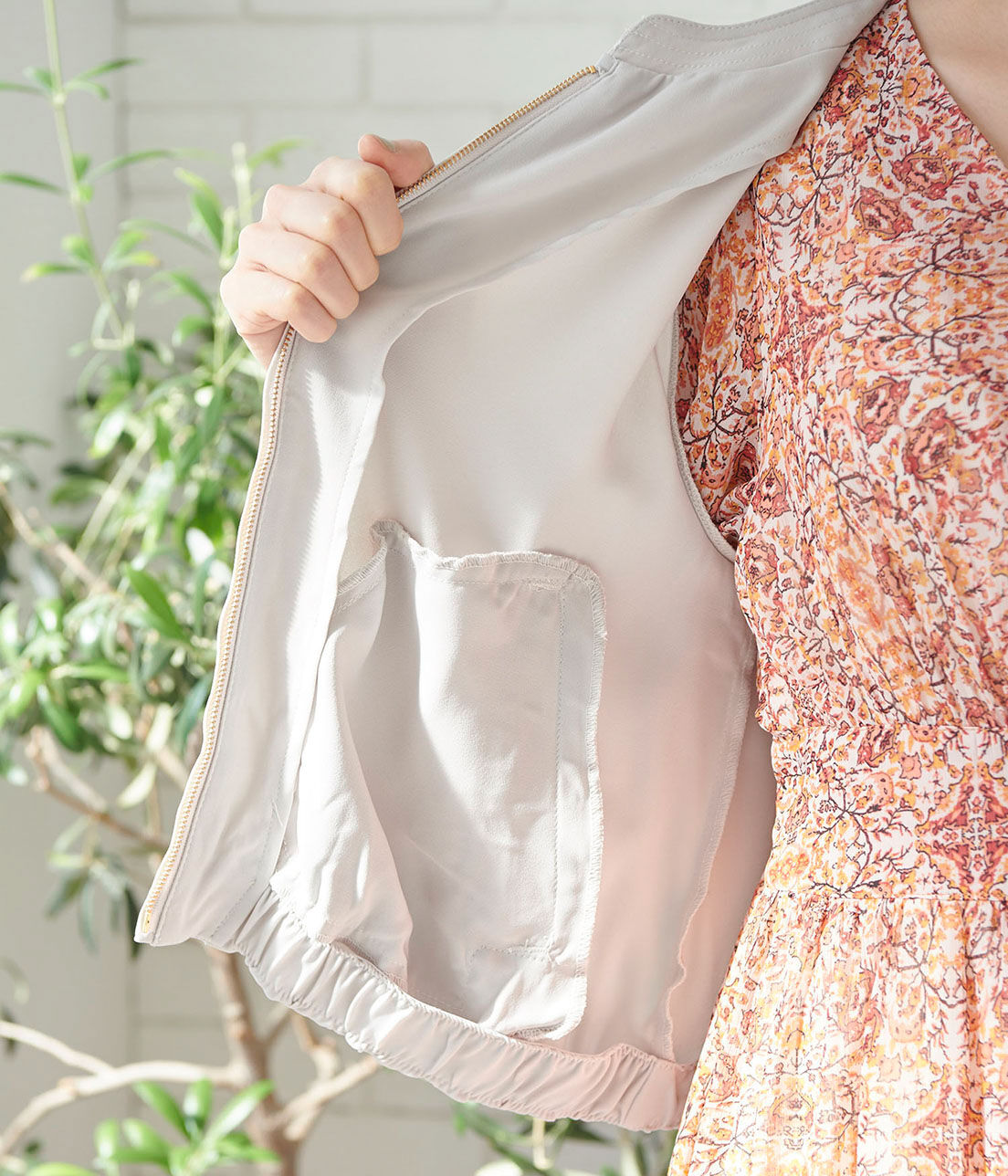 VIS「【UV CARE&COOL TOUCH】ノーカラージップブルゾン」|ブルゾン・スタジャン|