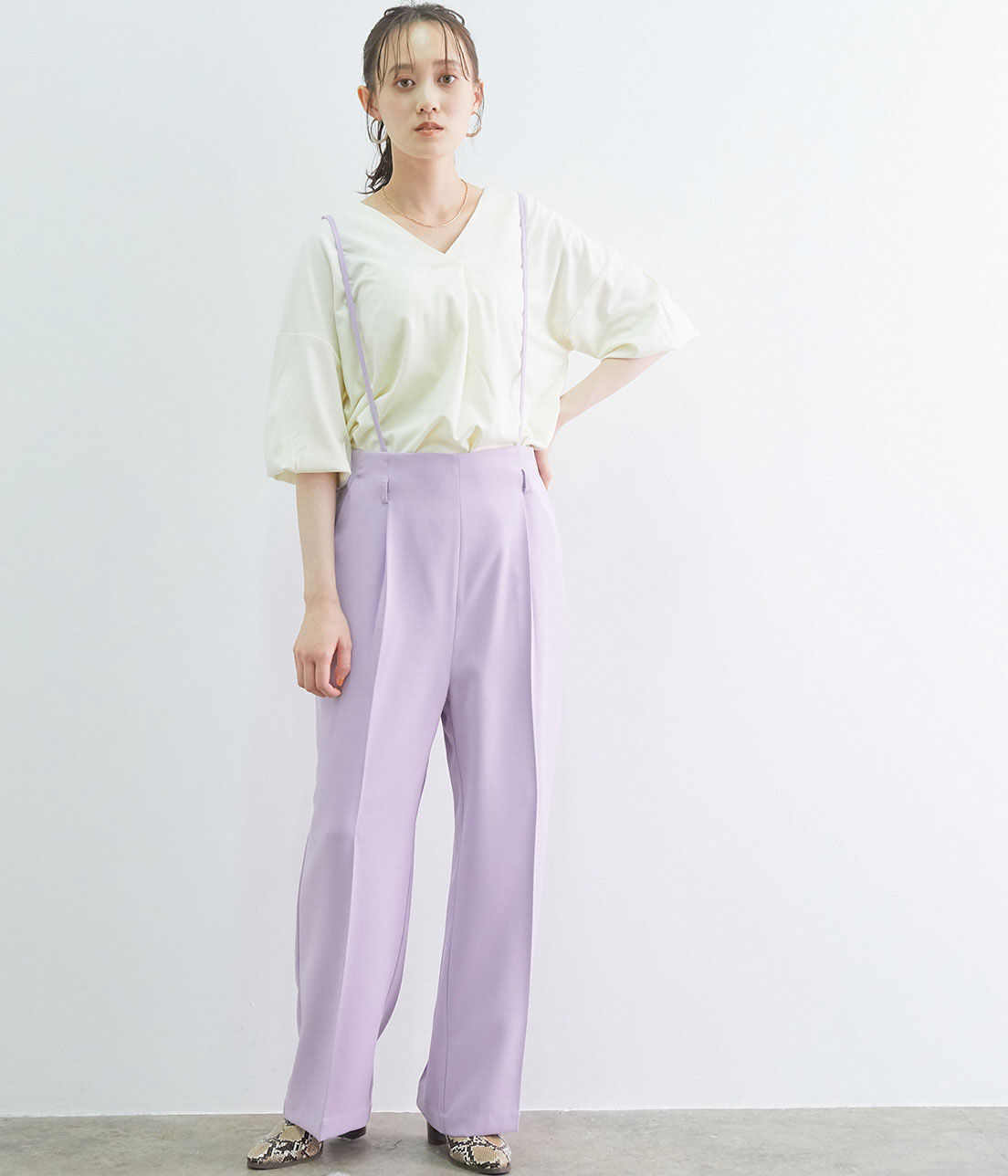 VIS「【WEB限定SSサイズ】バッククロスサスペンダーワイドパンツ」|スラックス|