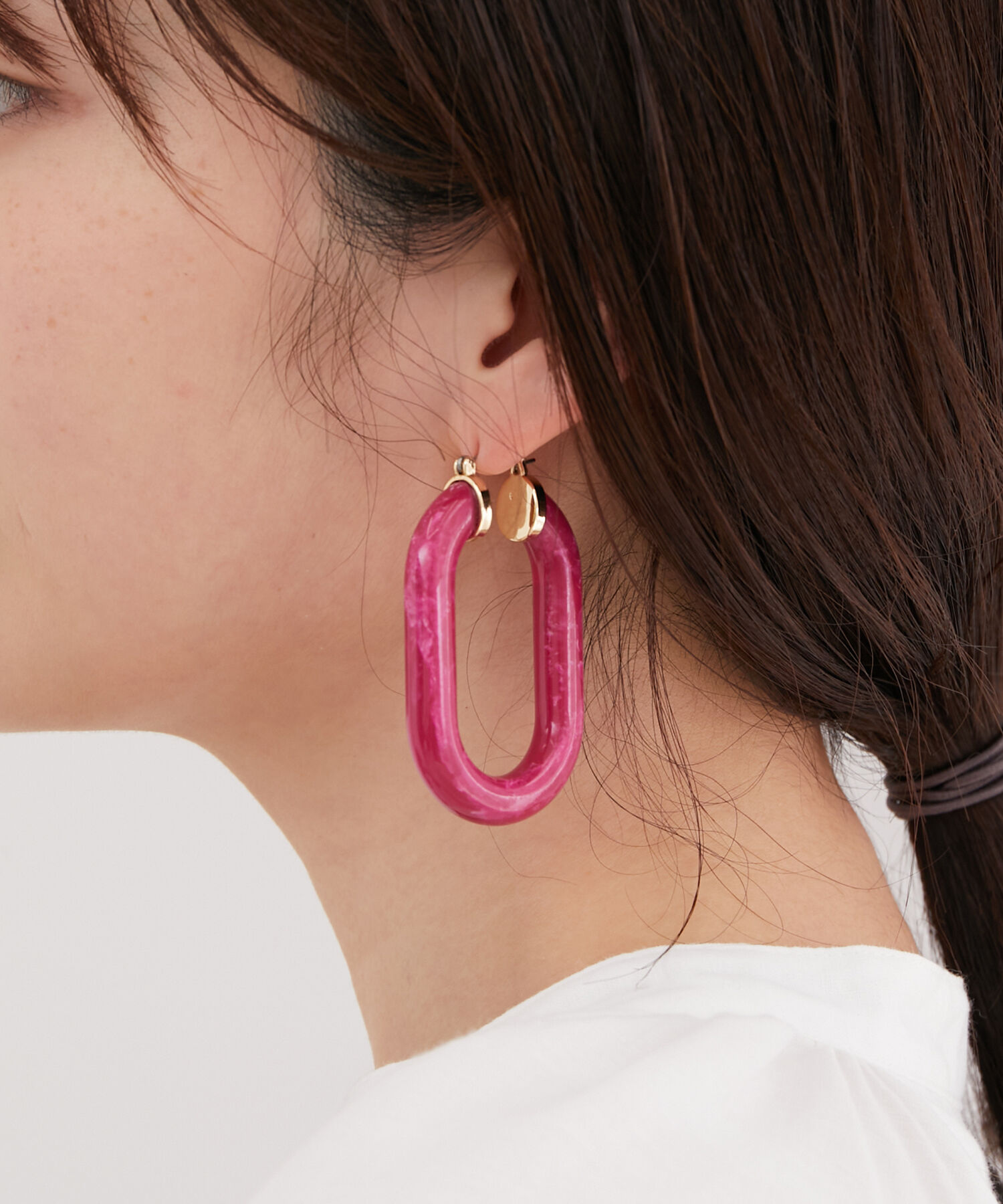 VIS「マーブルアクリルオーバルフープピアス」|ピアス|