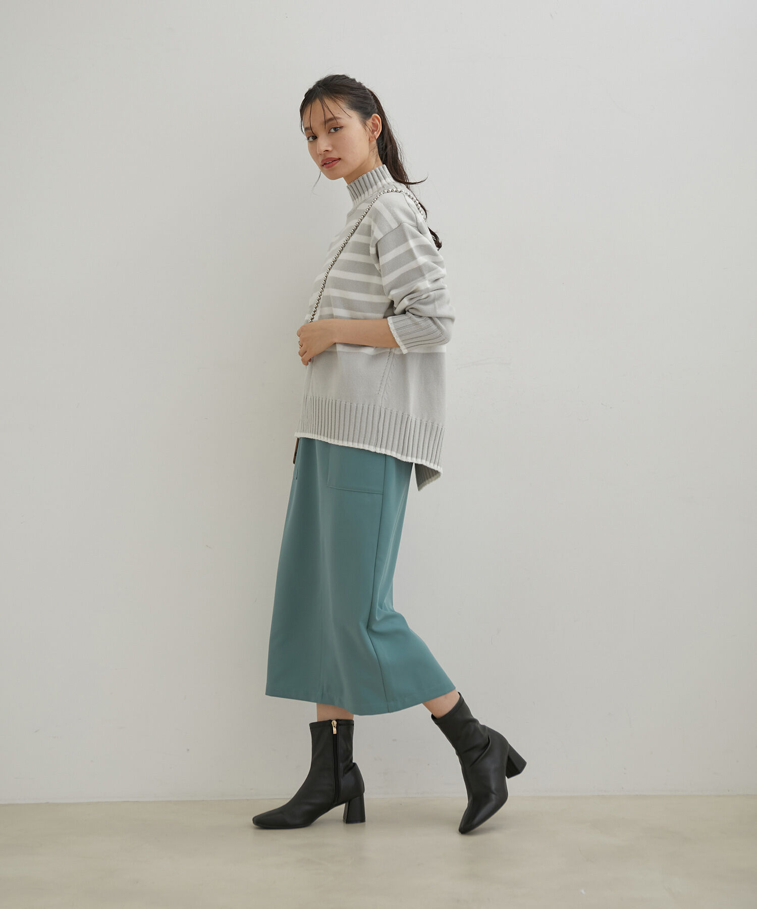 VIS「【洗える】ボーダー＆無地バックスリットニット【sustainable】」|ニット・セーター|