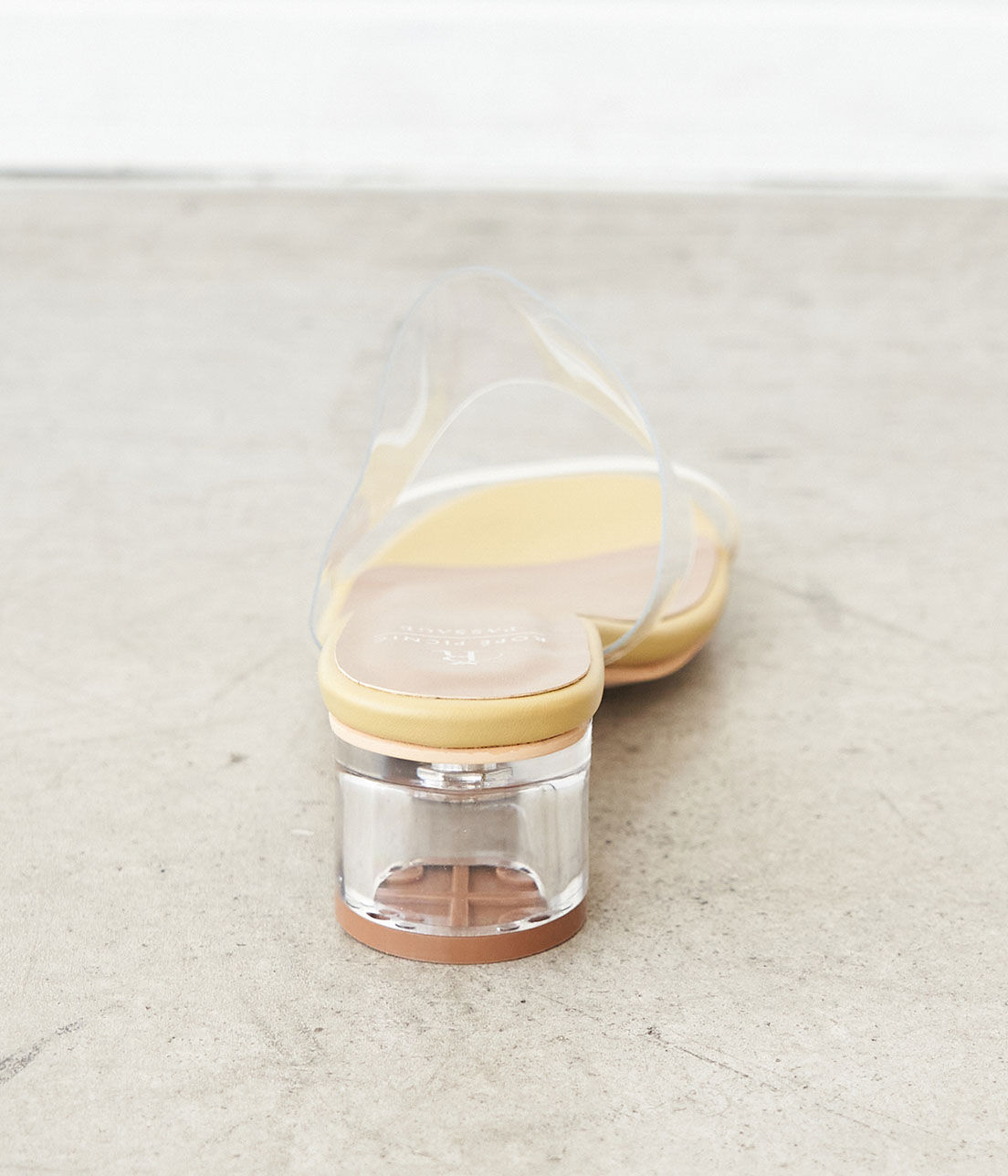 ROPE PICNIC PASSAGE「【WEB限定カラー:イエロー】クリアアッパー円柱クリアヒールミュール」|サンダル|