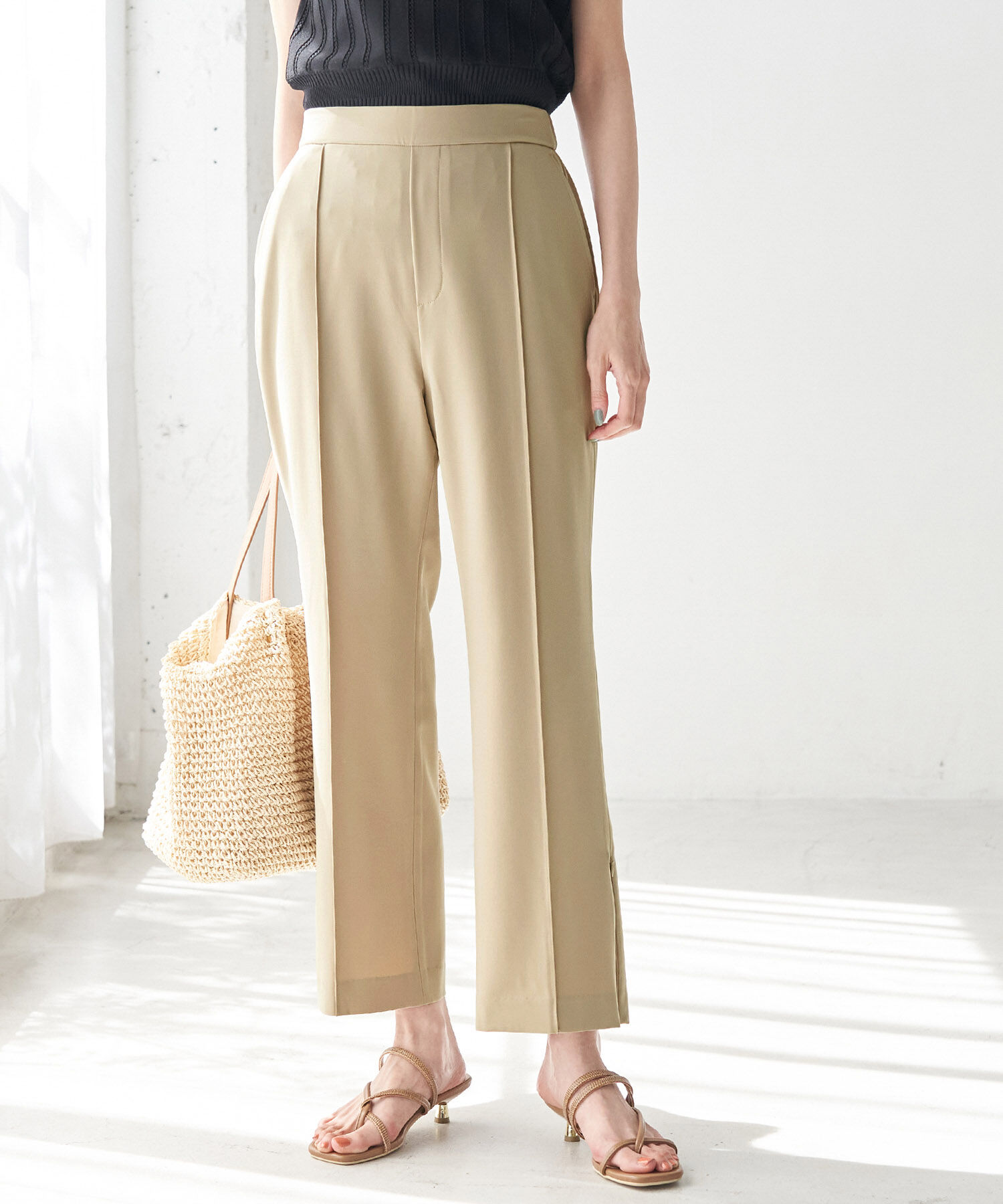 Rope&rsquo;Picnic「【ラク美】サイドジップピンタックパンツ」|その他|ベージュ(27)