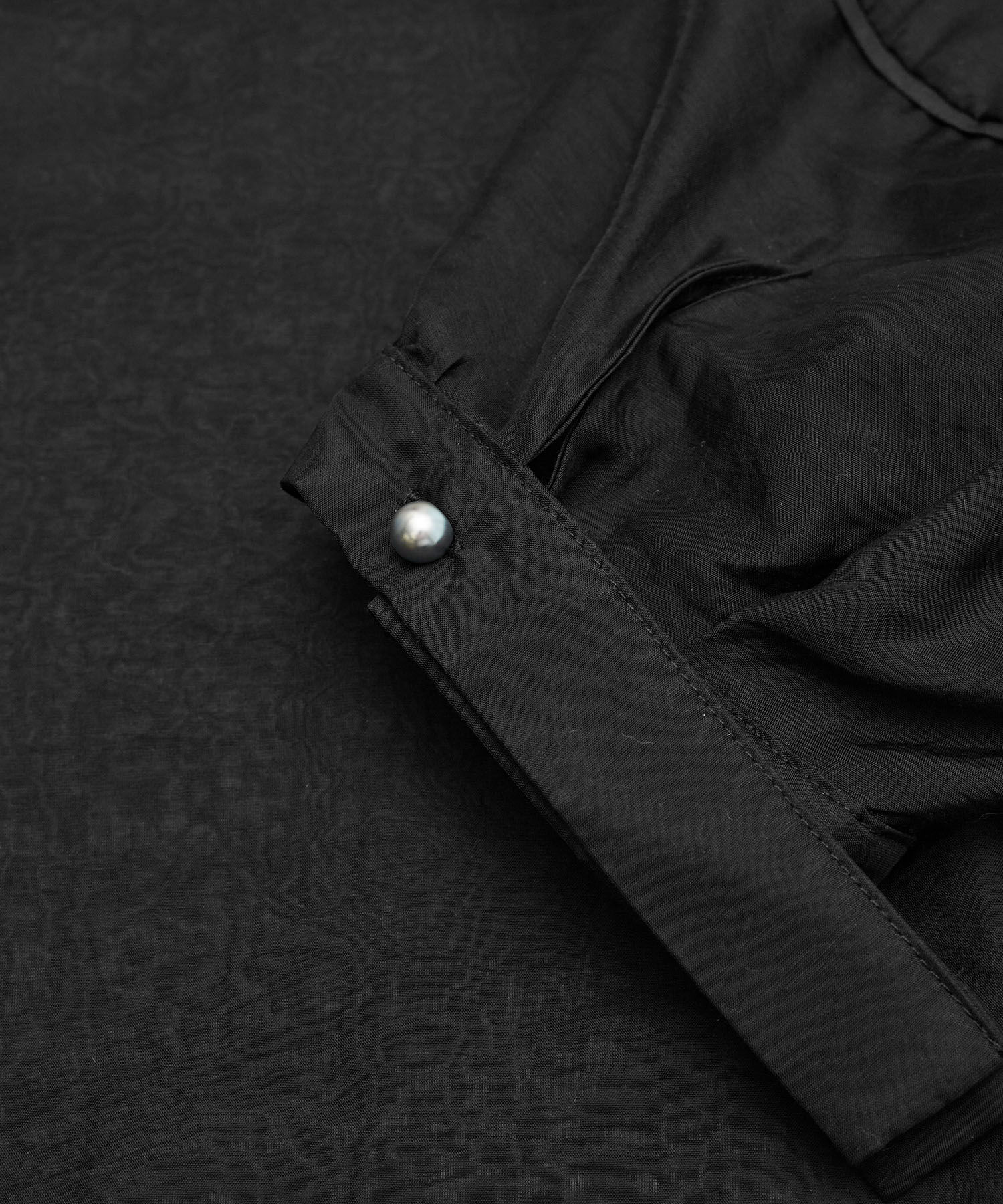 Rope&rsquo;Picnic「【emur/エミュール】シアーフリルカフスブラウス」|シャツ・ブラウス|