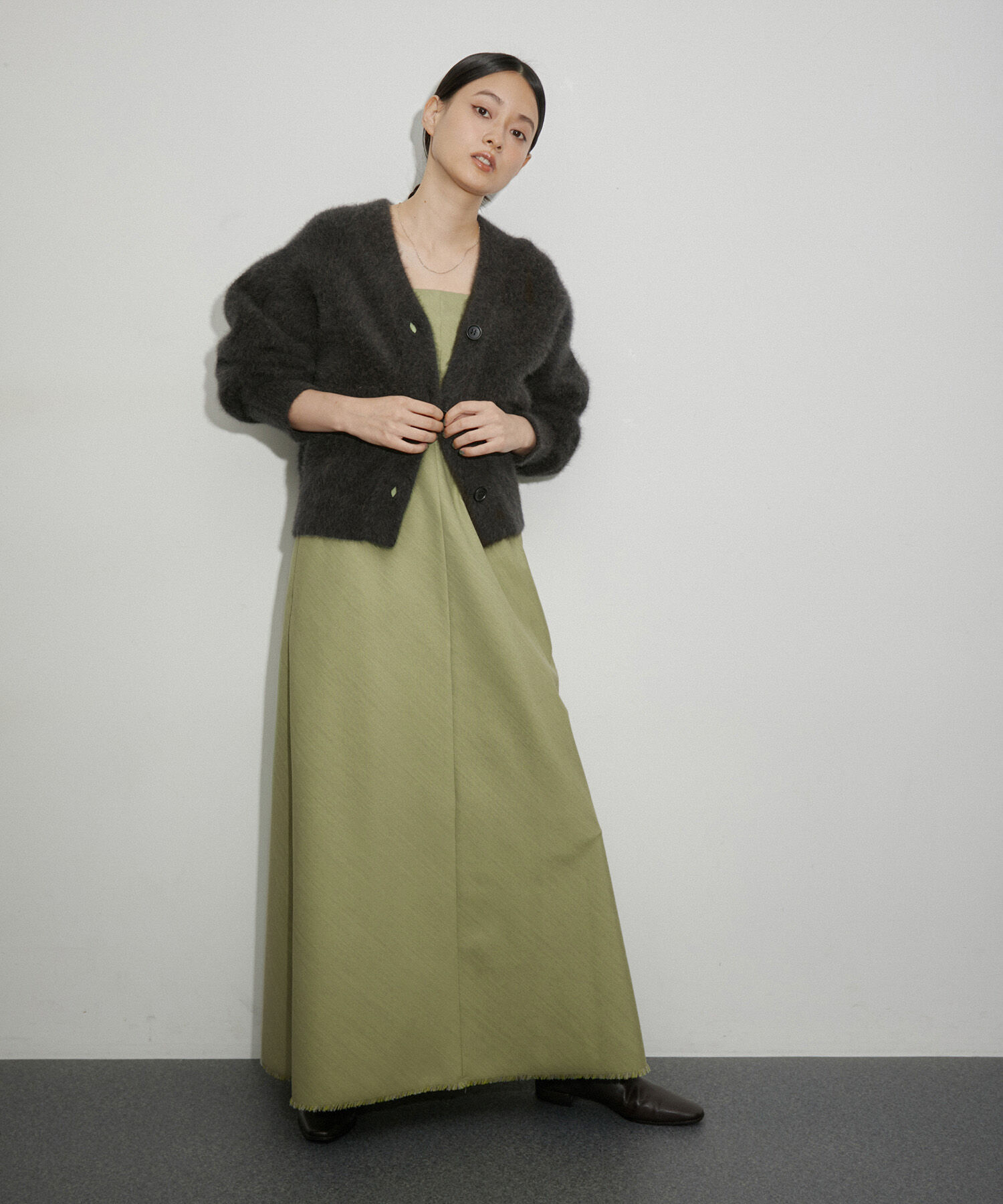 ADAM ET ROPE'「シャンブレーツイルベアワンピース」|ワンピース|