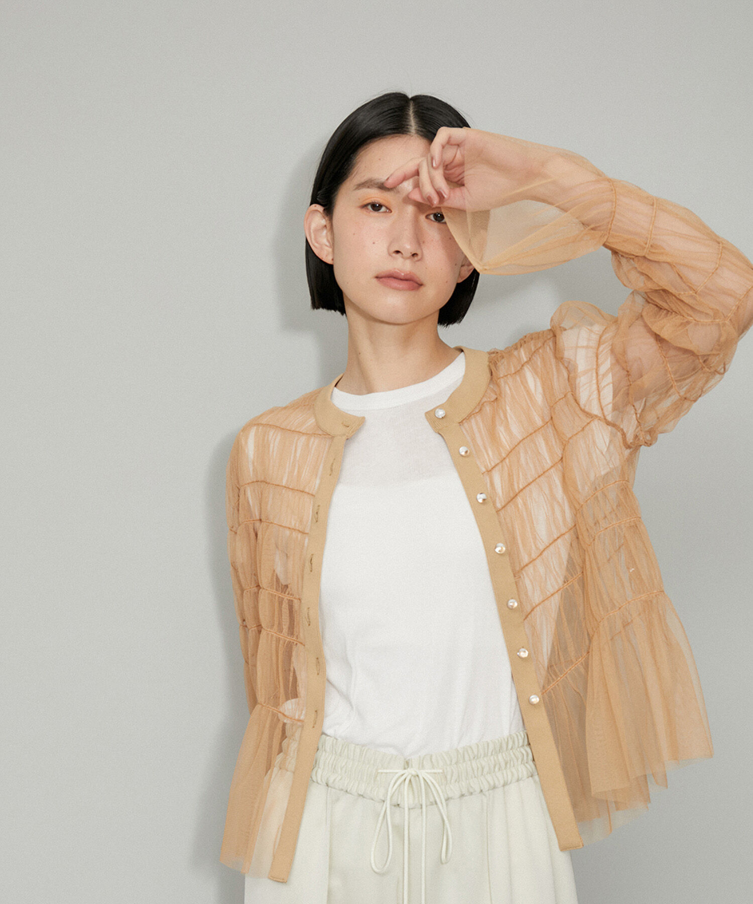 ADAM ET ROPE'「【WEB限定】ギャザーチュールカーディガン」|カーディガン|ベージュ系(28)