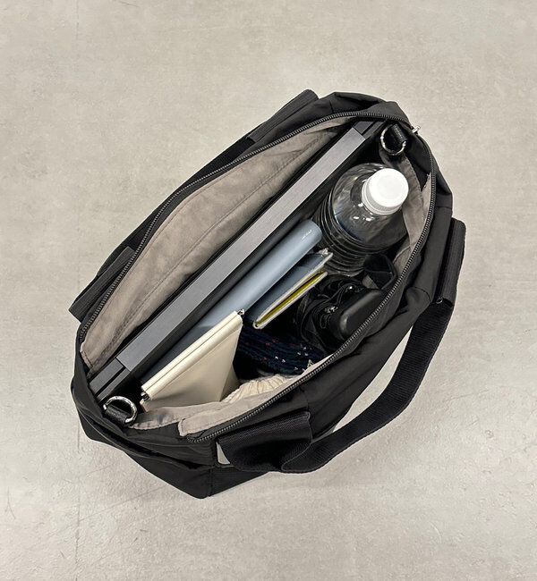  「【ポケット７個/ショルダー付/A4対応】スクエア樹脂パーツトートバッグ M」|トートバッグ|