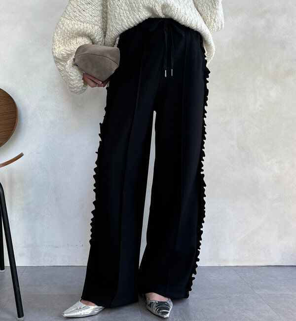  「【WEB限定】カットジョーゼットサイドフリルパンツ」|チノ|