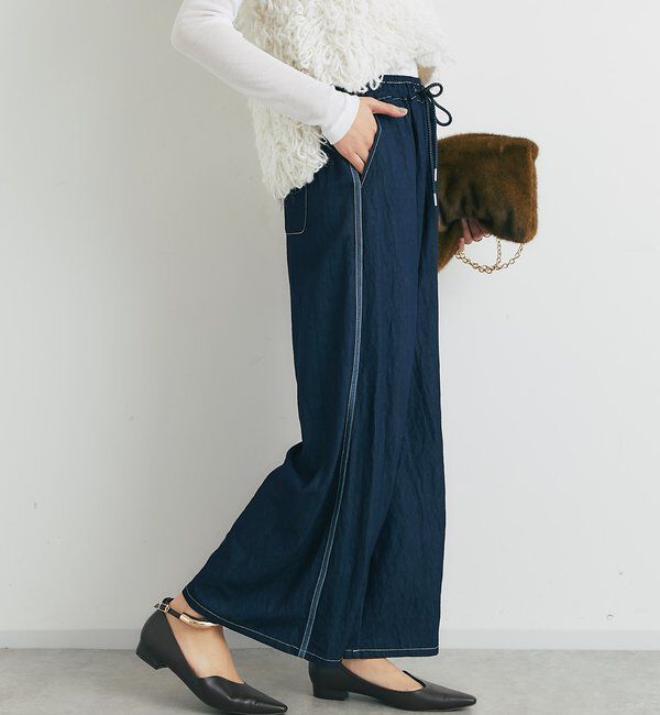  「《楽な履き心地》シャイニーデニムワイドパンツ」|デニム|インディゴブルー