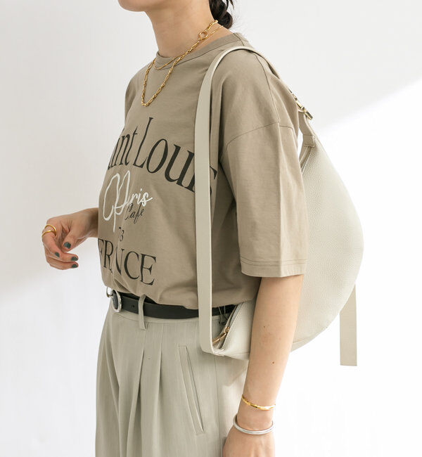  「【上品デザイン】カーブボディバッグ」|クラッチバッグ|