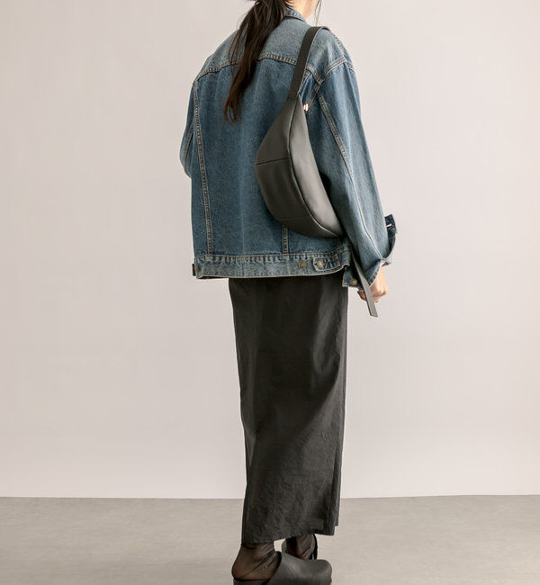  「【上品デザイン】カーブボディバッグ」|クラッチバッグ|