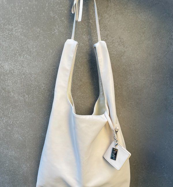  「【A4サイズ収納可】loti コインケース付きトート」|トートバッグ|