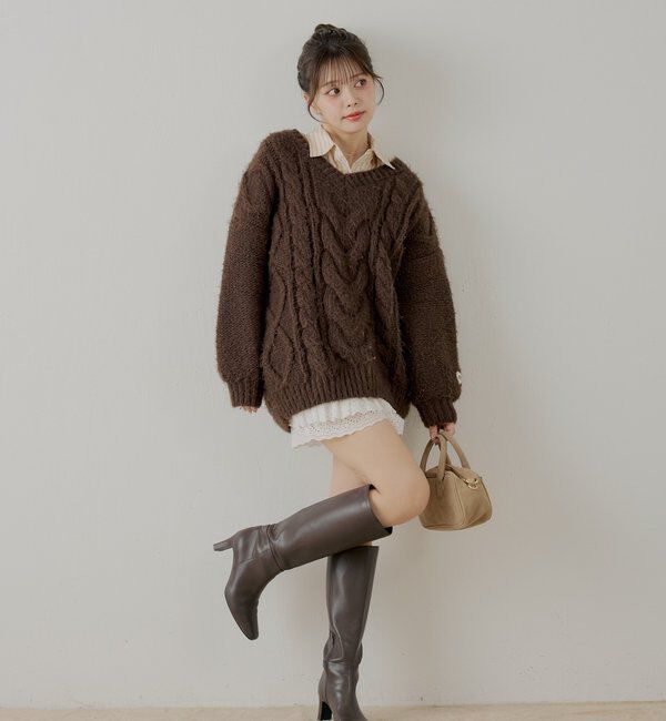  「ブローチ付きストライプルーズシャツ」|シャツ・ブラウス|