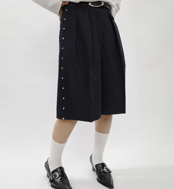  「【HiNT/ヒント】スタッズタックハーフスラックス」|その他|ネイビー