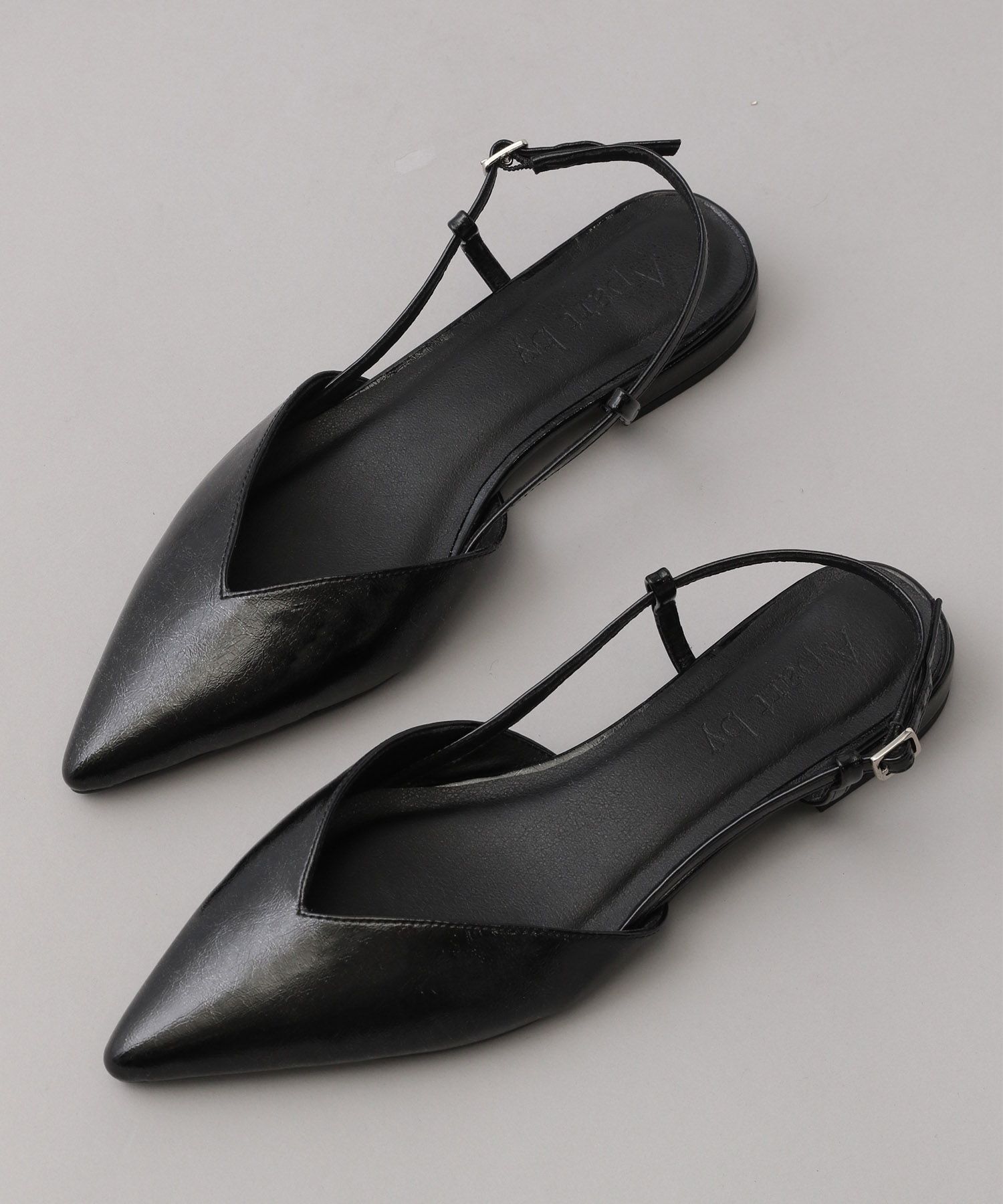 A part by 「ポインテッドフラットパンプス」|パンプス|