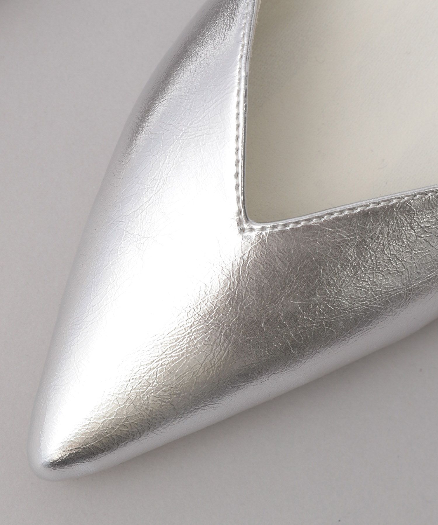 A part by 「ポインテッドフラットパンプス」|パンプス|