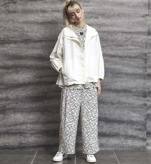  「予約受付2/28（月）まで！！【STELLA CIFFON】撥水加工ナイロンフーディブルゾン」|ブルゾン・スタジャン|