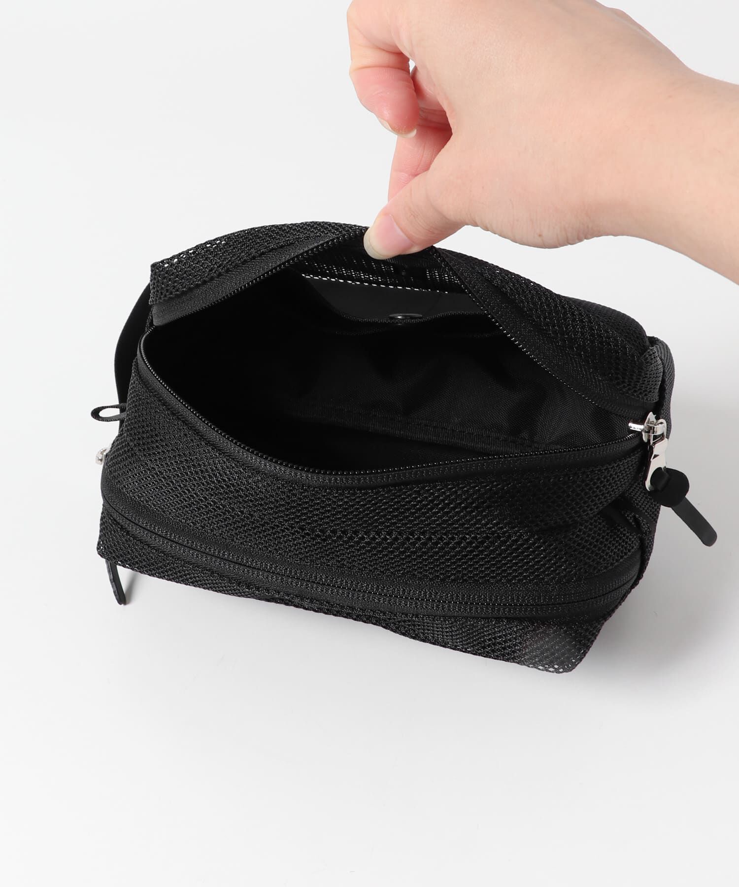 URBAN RESEARCH DOORS「STANDARD SUPPLY　2R SQUARE POUCH M」|ポーチ|