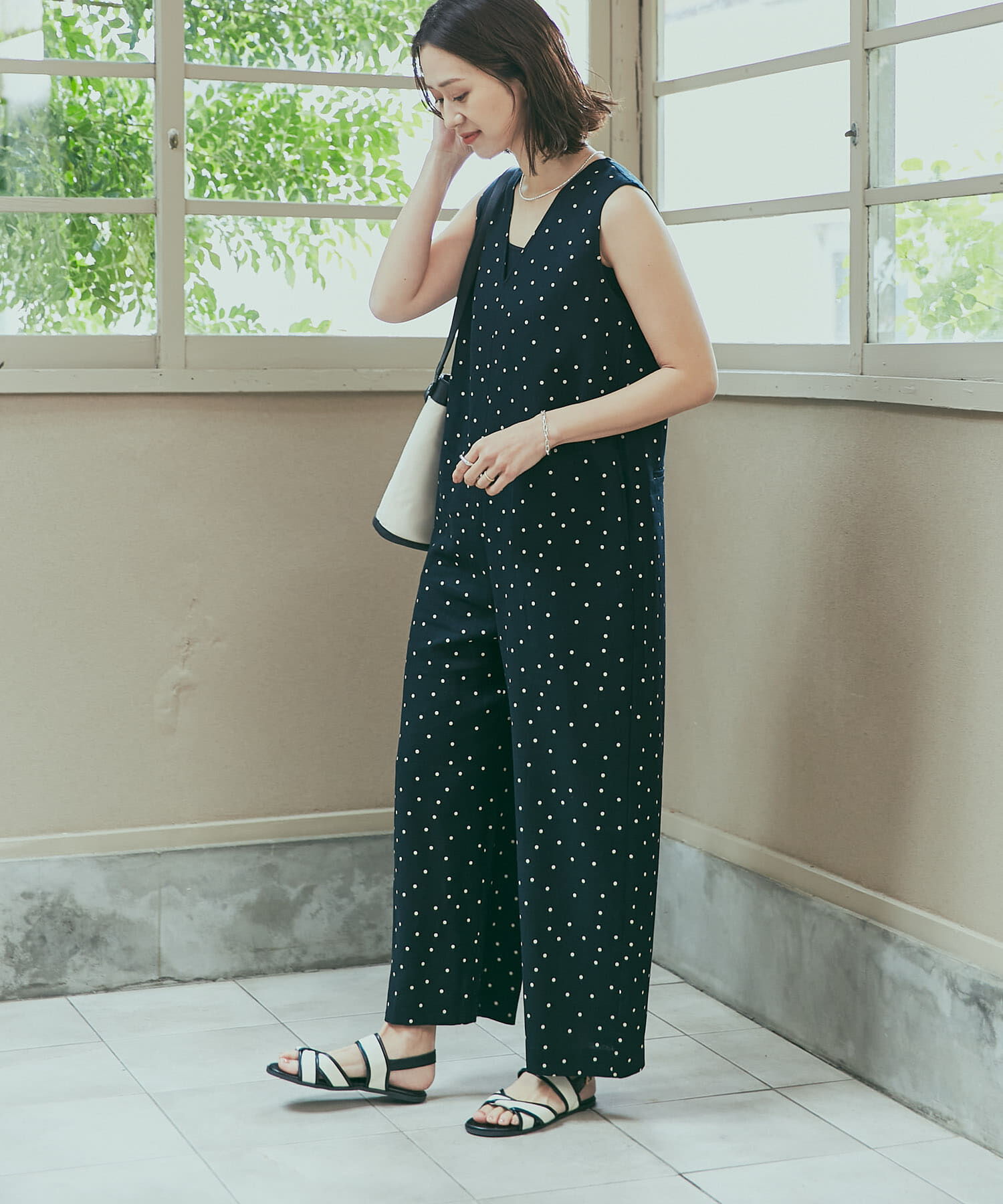 URBAN RESEARCH DOORS「リネンレーヨンドットオールインワン」|スカート|