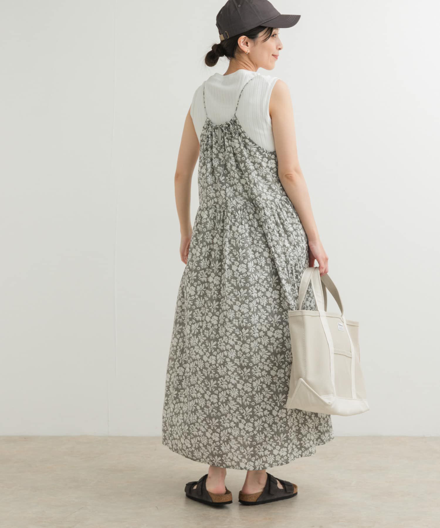 URBAN RESEARCH DOORS「コットンフラワーキャミワンピース」|ワンピース|