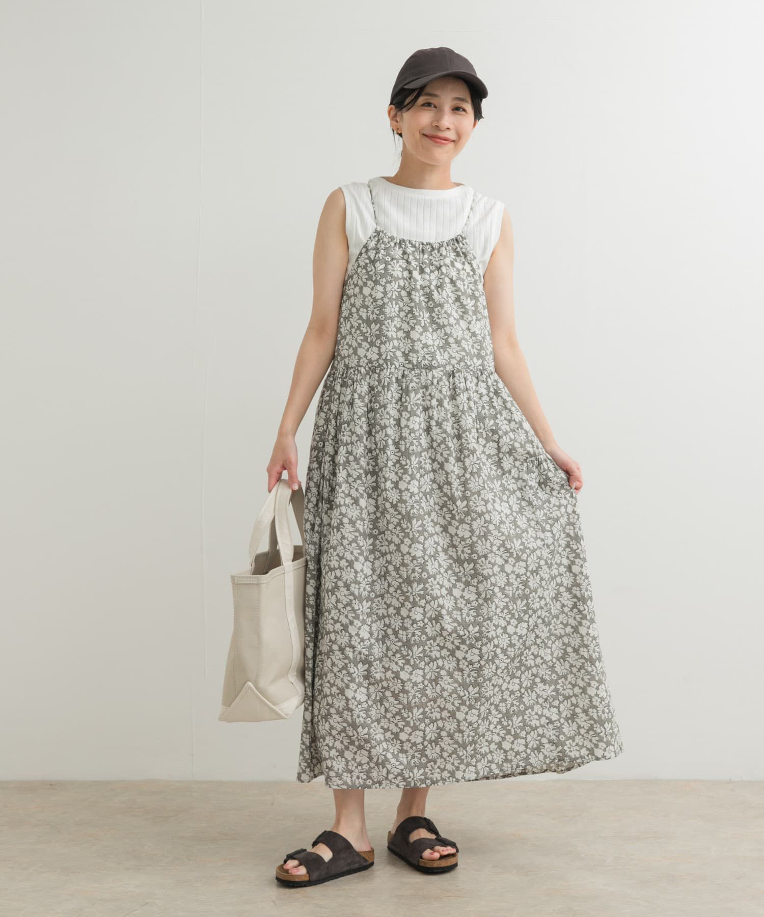 URBAN RESEARCH DOORS「コットンフラワーキャミワンピース」|ワンピース|