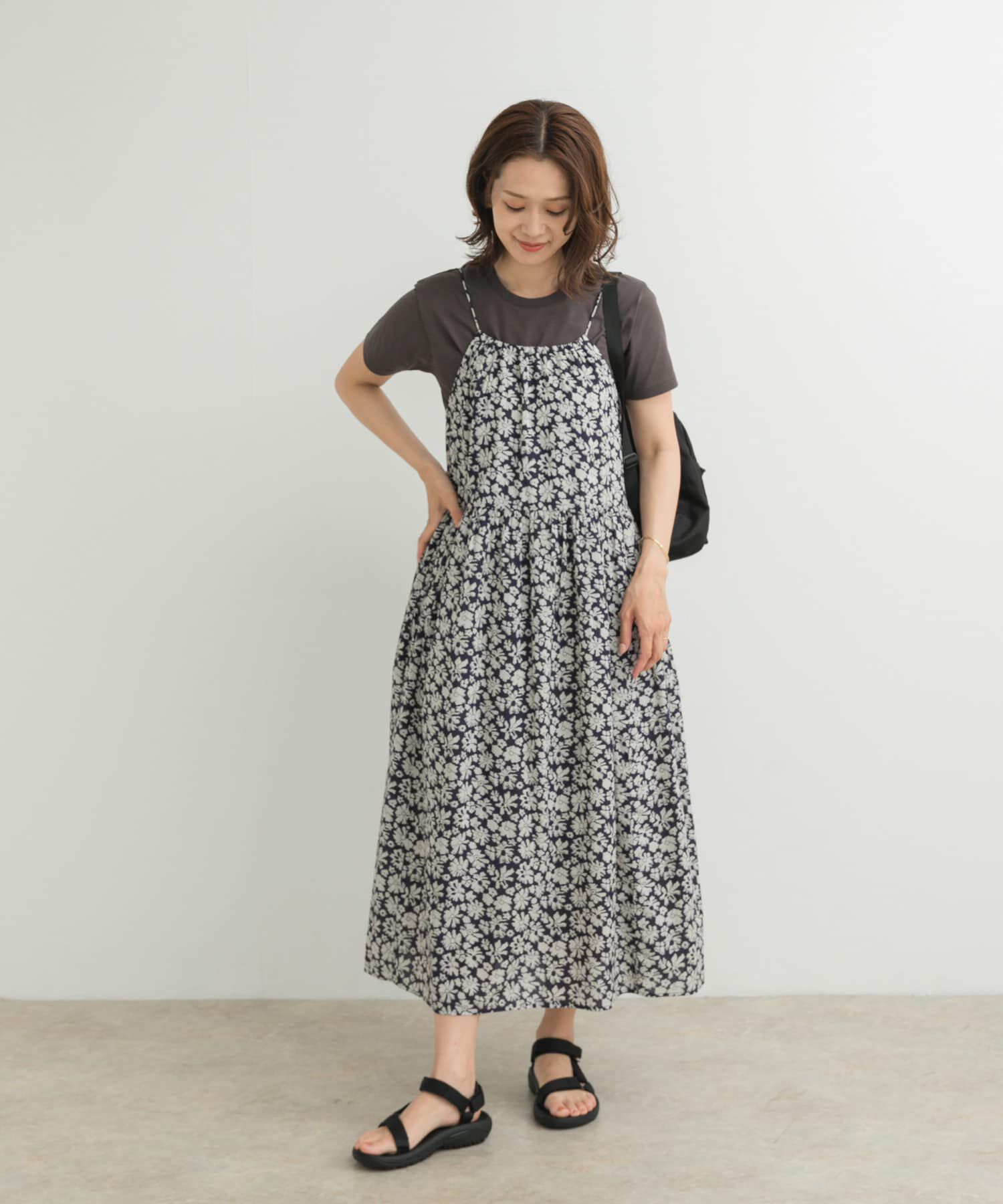 URBAN RESEARCH DOORS「コットンフラワーキャミワンピース」|ワンピース|