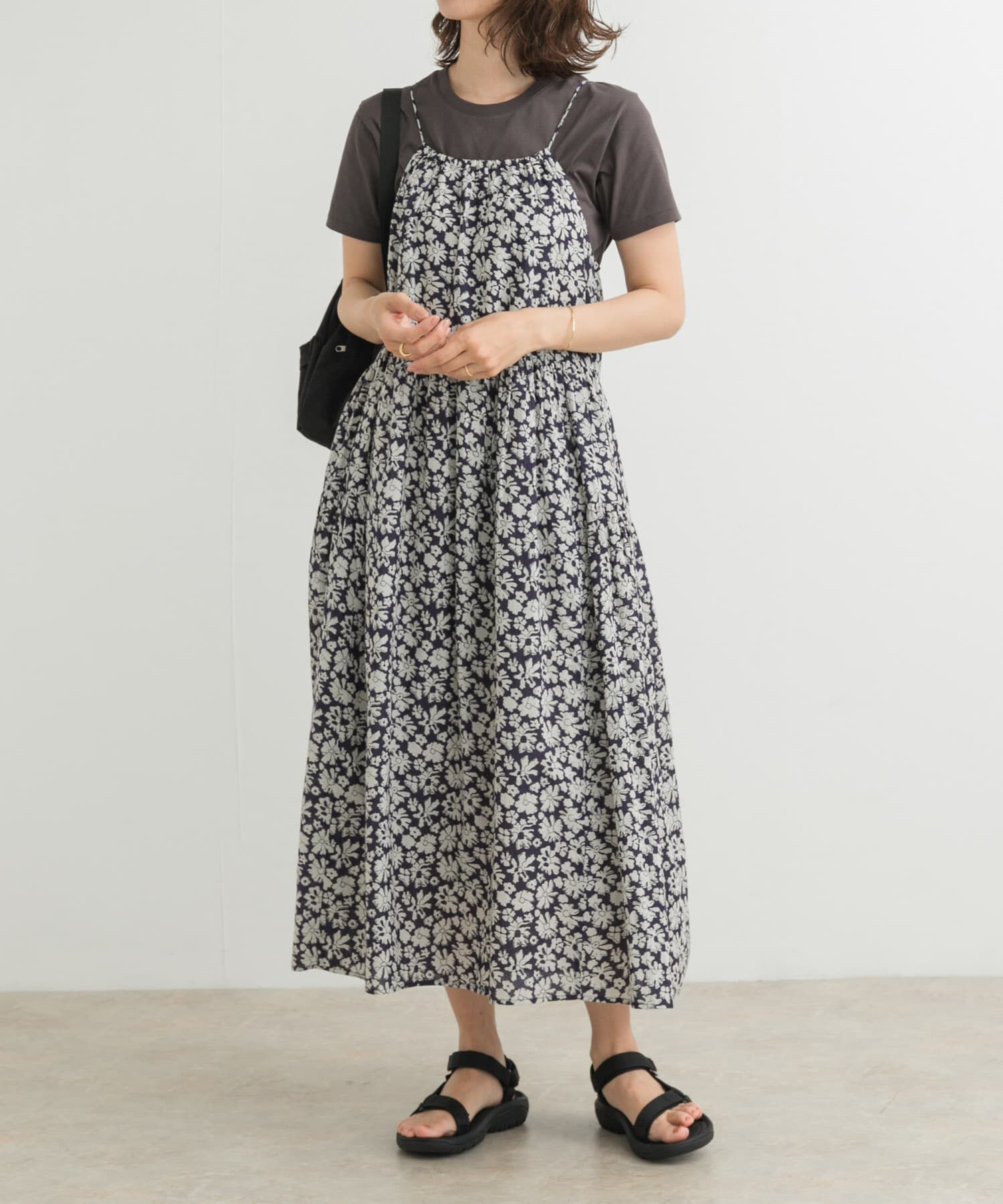 URBAN RESEARCH DOORS「コットンフラワーキャミワンピース」|ワンピース|