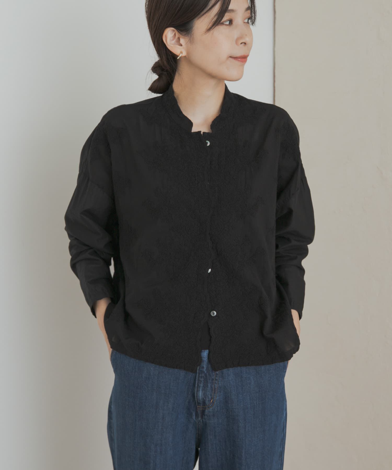 URBAN RESEARCH DOORS「mizuiro ind　lacestandcollar wideshirts」|シャツ・ブラウス|