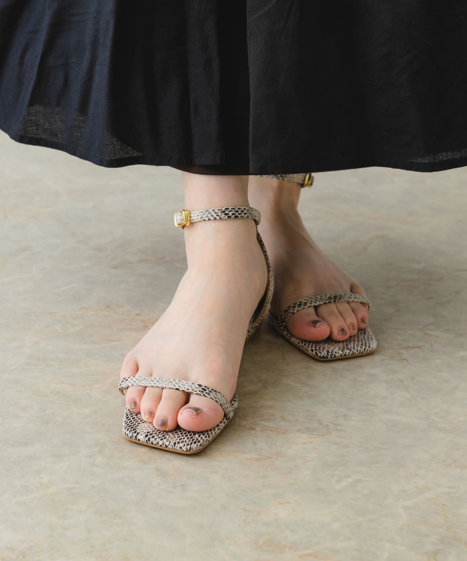 RODE SKO「アンクルストラップサンダル」|サンダル|