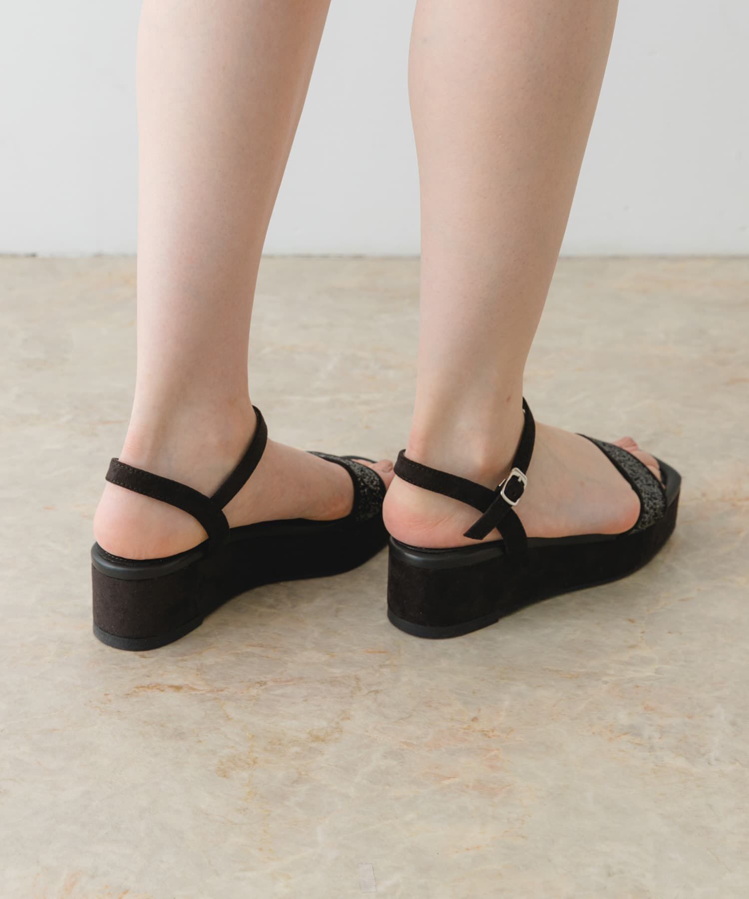 RODE SKO「グリッターアンクルサンダル」|サンダル|