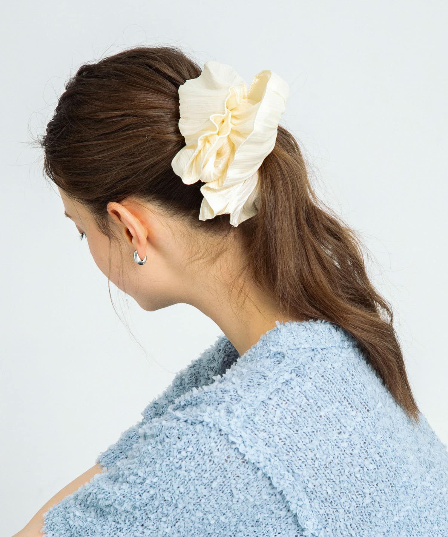 Sonny Label 「シャイニーサテンフレアシュシュ」|ヘアゴム・シュシュ|オフホワイト