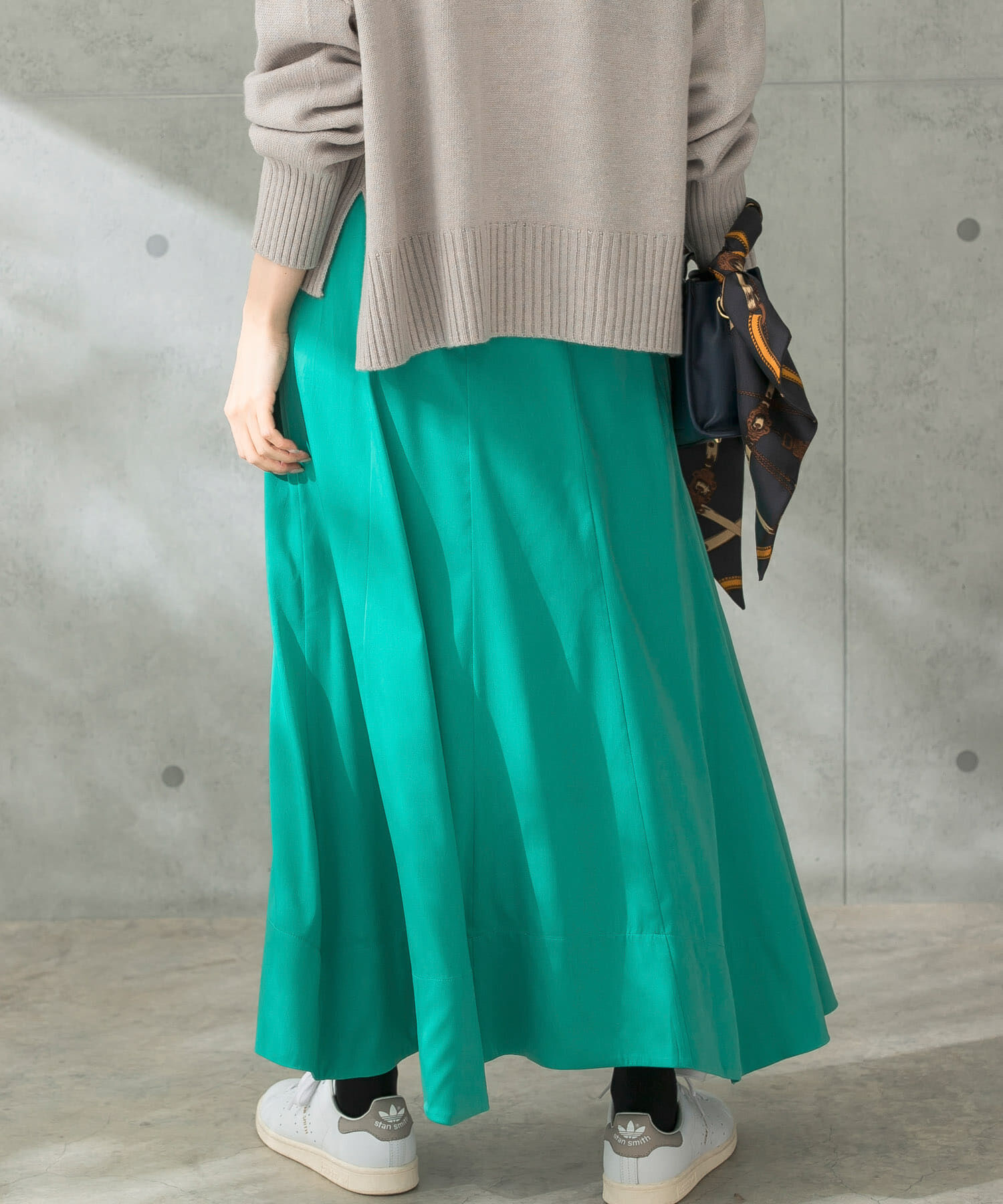 URBAN RESEARCH ROSSO「パネルラインサテンフレアスカート」|スカート|