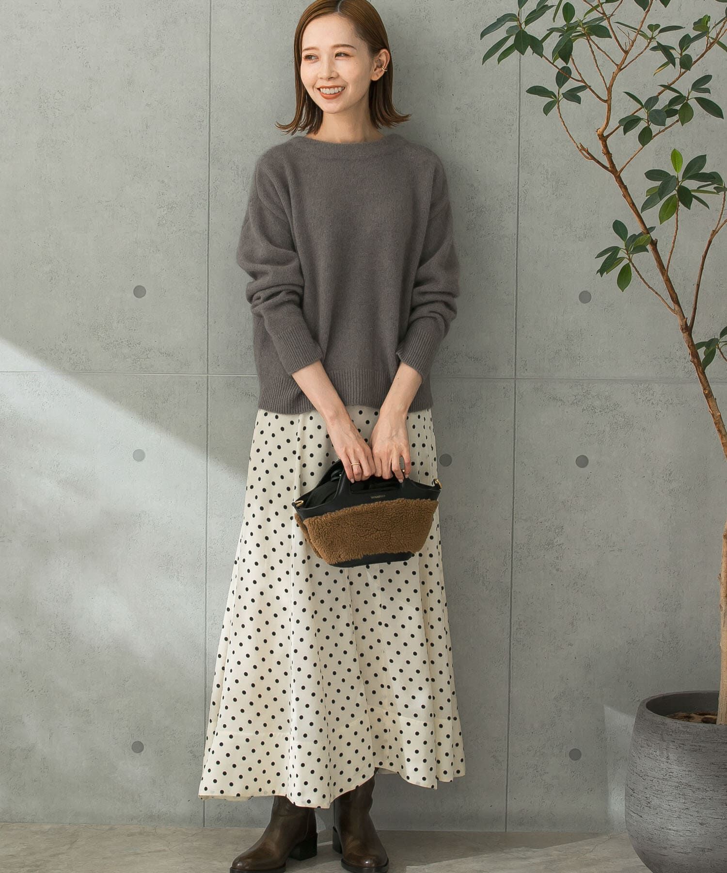 URBAN RESEARCH ROSSO「パネルラインサテンフレアスカート」|スカート|