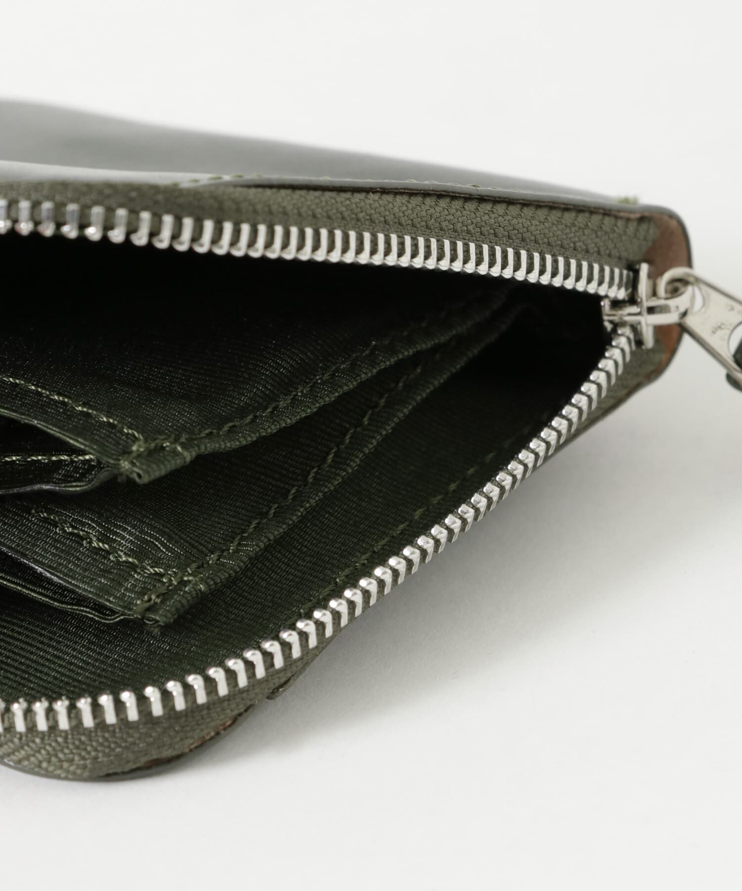 URBAN RESEARCH「URBAN RESEARCH iD　italianleather zipwallet」|財布|