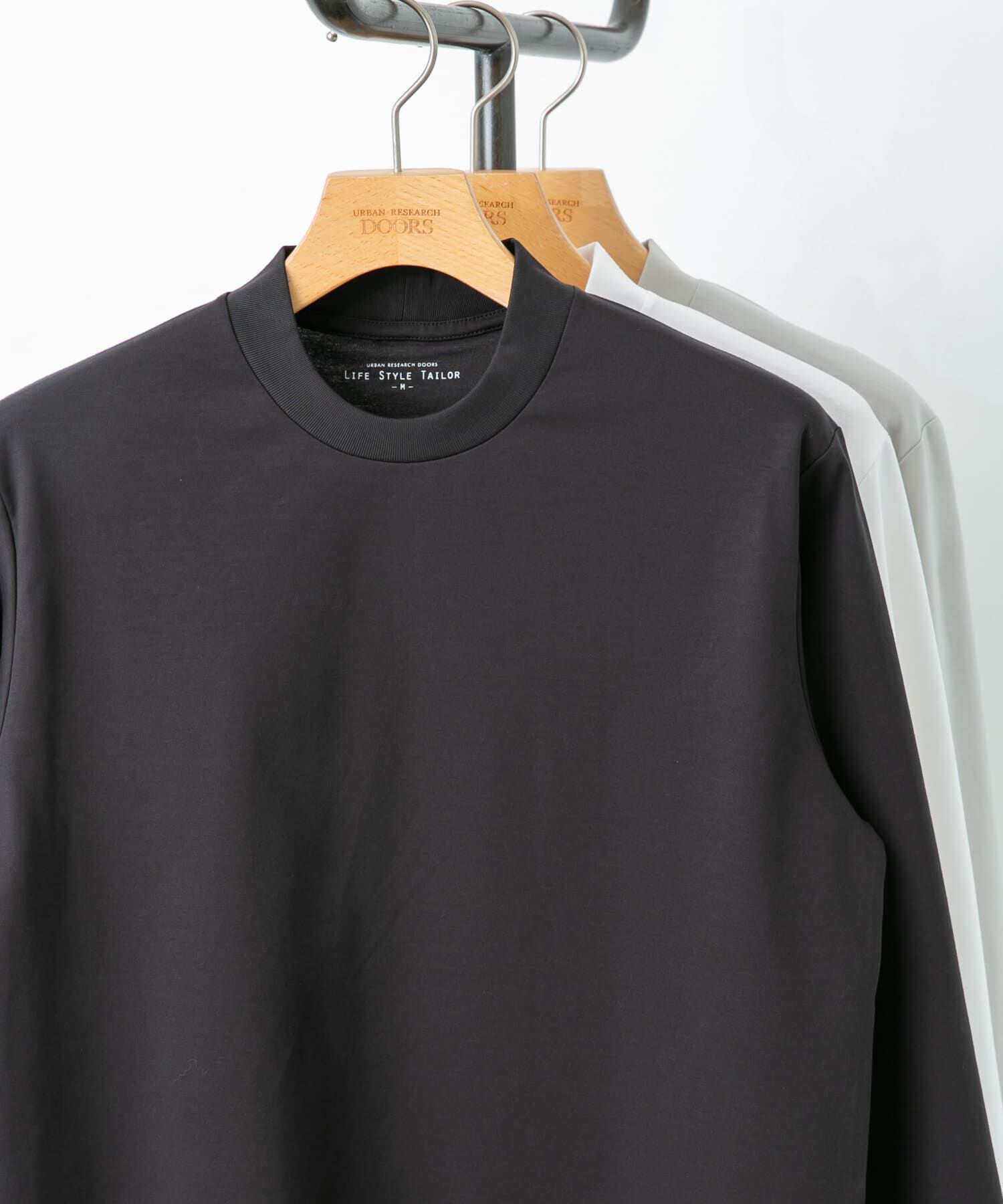 URBAN RESEARCH DOORS「LIFE STYLE TAILOR　シルケットポンチストレッチ長袖Tシャツ」|シャツ・ブラウス|チャコールグレー