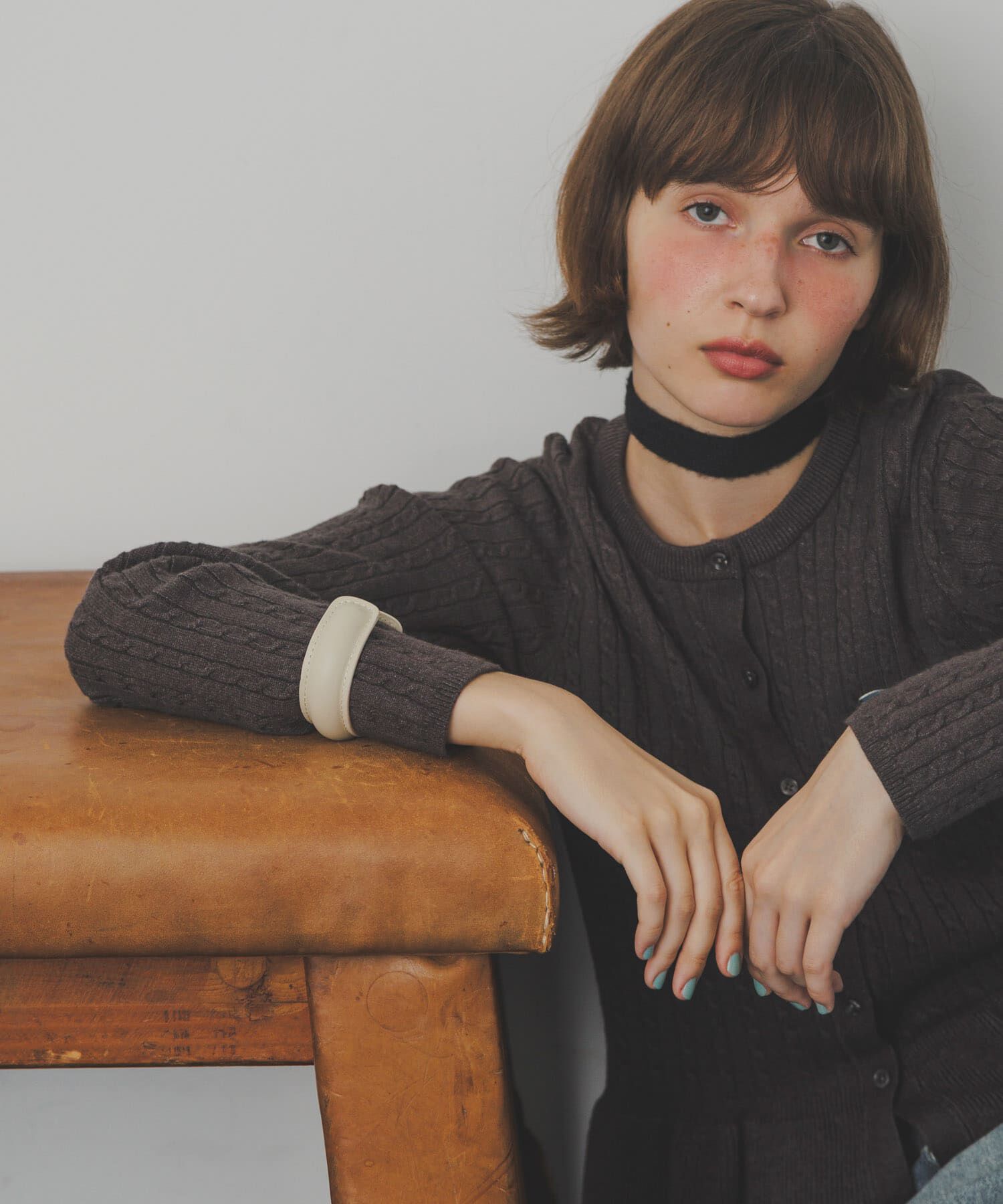 SMELLY「シンプルレザーバングル」|ブレスレット・バングル|