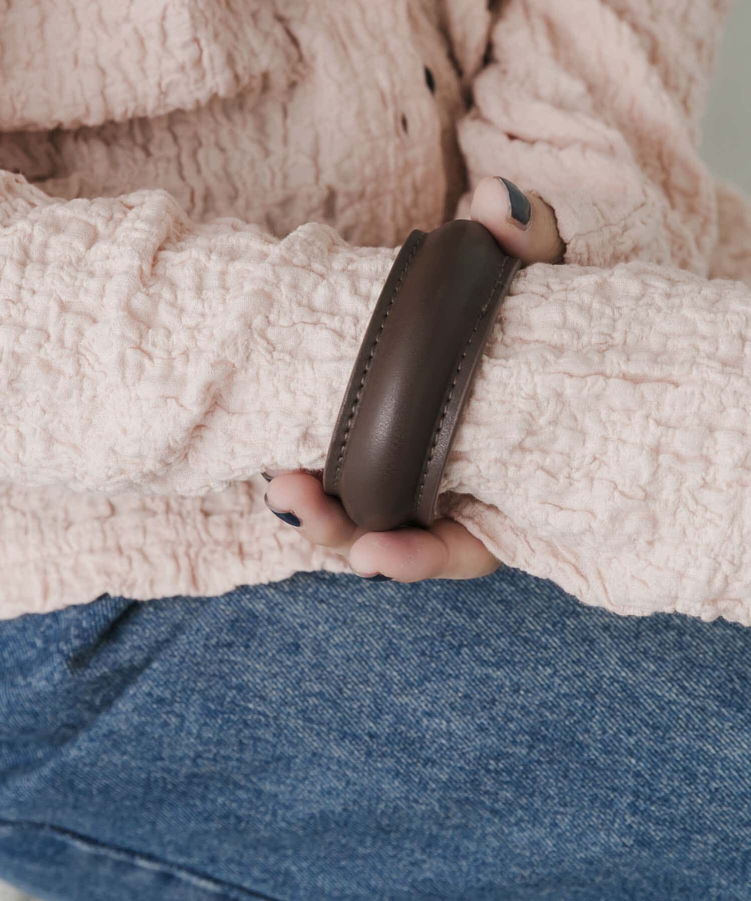 SMELLY「シンプルレザーバングル」|ブレスレット・バングル|