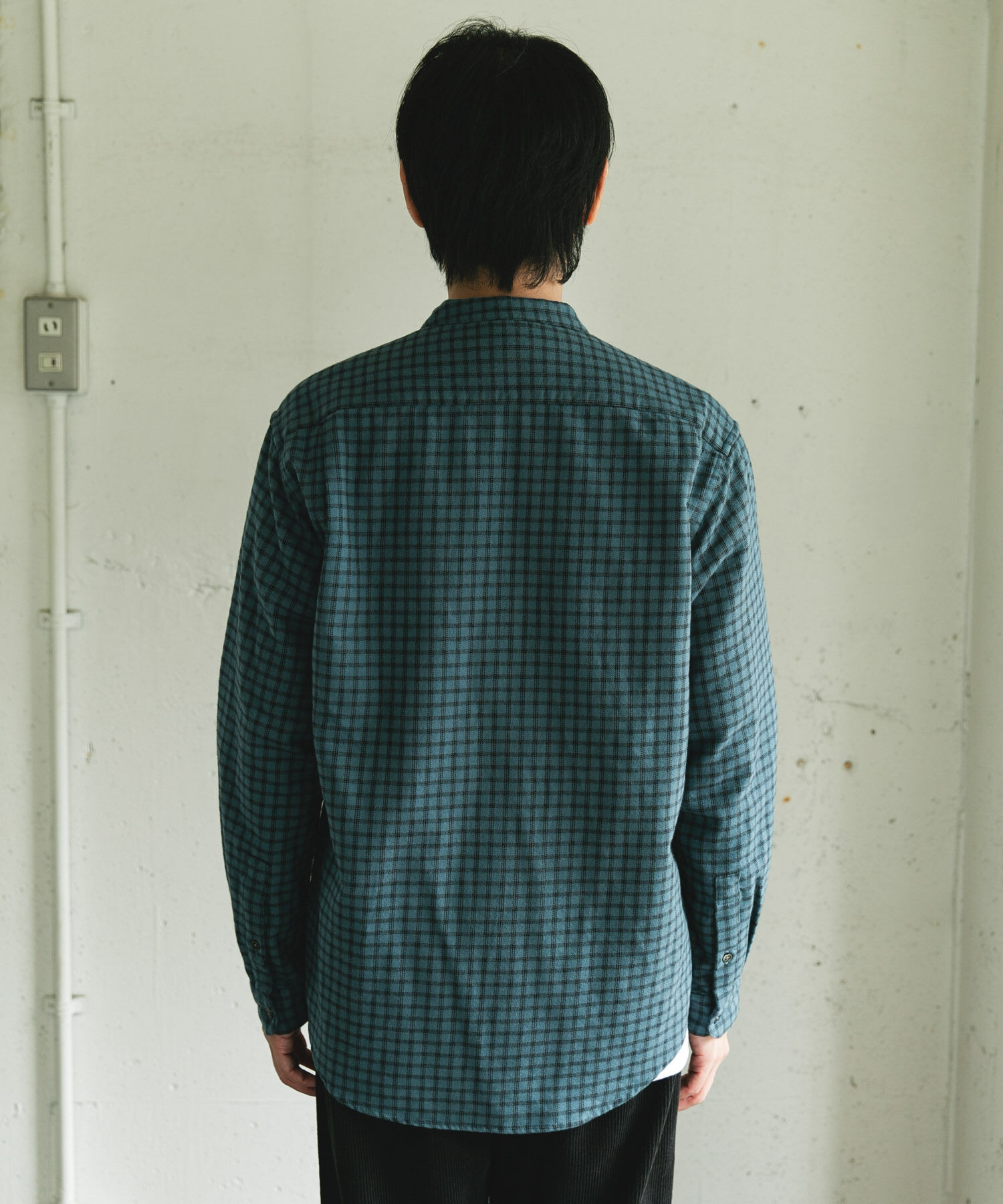 URBAN RESEARCH DOORS「両面起毛ネルバンドカラーシャツ」|シャツ・ブラウス|