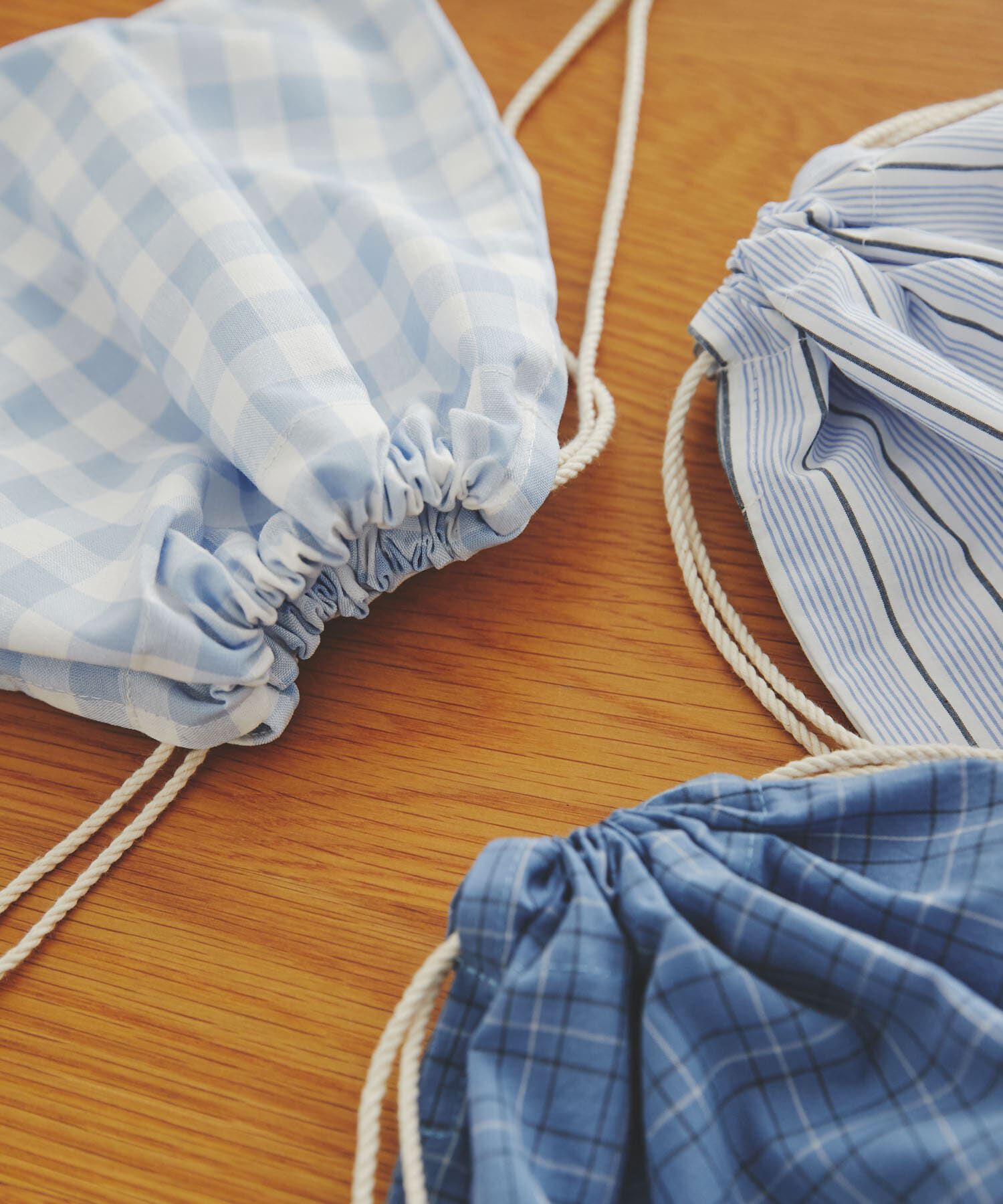 URBAN RESEARCH DOORS「CINQ　巾着 ストライプ」|ポーチ|