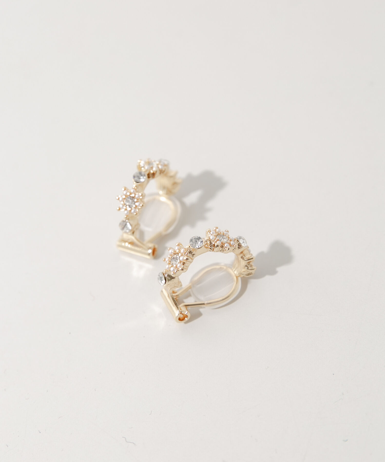 SMELLY「フラワービジューフープイヤリング」|イヤリング|