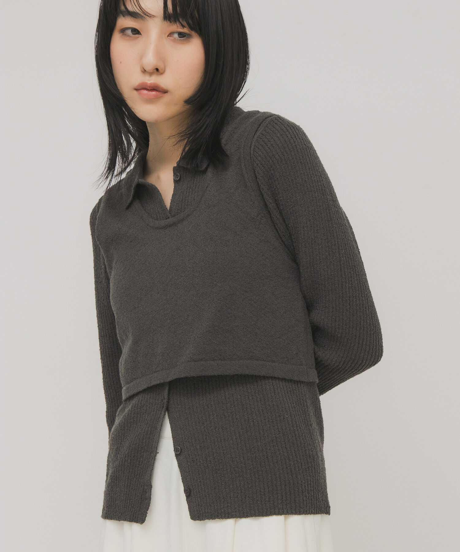  「『一部WEB限定カラー』ミニブークレレイヤードニットシャツ」|ニット・セーター|