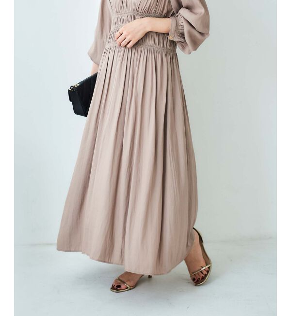 le.coeur blanc「シャーリングVネックワンピース」|ワンピース|