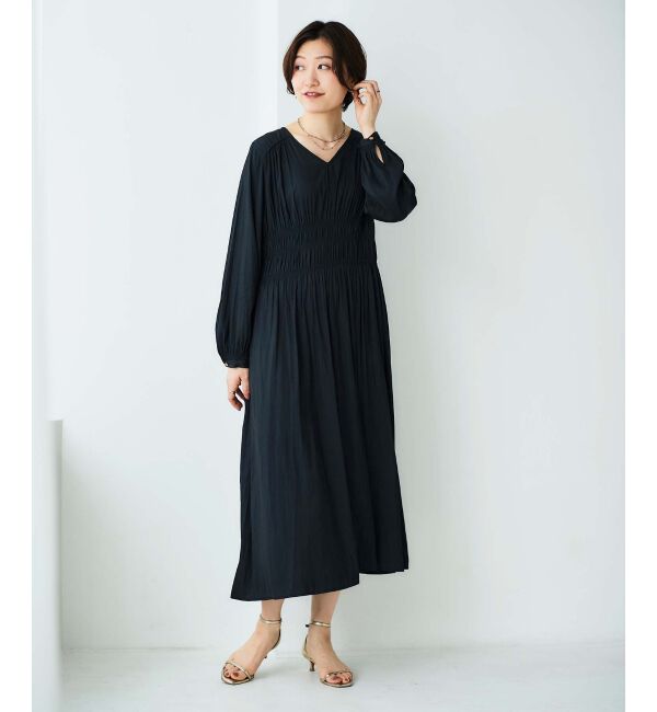 le.coeur blanc「シャーリングVネックワンピース」|ワンピース|